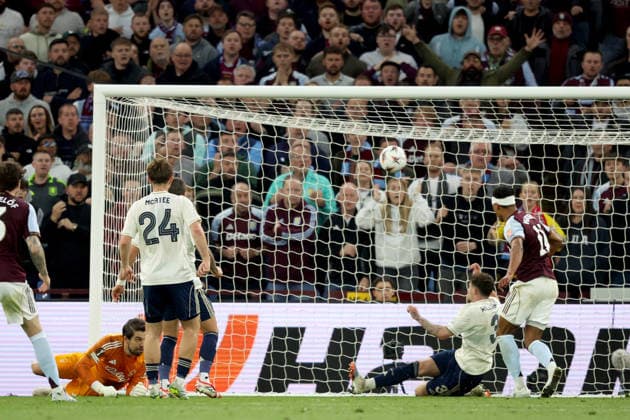 Aston Villa FC v Nottingham Forest FC - UEFA Europa League 2025 26 Semi-Final Second Leg Ollie Watkins of Aston Villa scores the opening goal during the UEFA Europa League 2025 26 Semi-Final Second Leg match between Aston Villa FC and Nottingham Forest FC at Villa Park on May 7, 2026 in Birmingham, England. WARNING! This Photograph May Only Be Used For Newspaper And Or Magazine Editorial Purposes. May Not Be Used For Publications Involving 1 player, 1 Club Or 1 Competition Without Written Authorisation From Football DataCo Ltd. For Any Queries, Please Contact Football DataCo Ltd on +44 (0) 207 864 9121 Birmingham Villa Park England United Kingdom Copyright: xAllstarxPicturexLibraryxLtdx