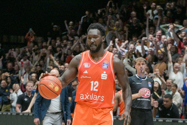 easyCredit Basketball Bundesliga, 33. Spieltag, Niners Chemnitz -Frankfurt Skyliners 07.05.2026 ab 18.30 Uhr Chemnitz, Chemnitz Arena Im Foto: Amadou Sow(12) easyCredit Basketball Bundesliga, 33. Spieltag, Niners Chemnitz - Frankfurt Skyliners Chemnitz Sachsen Deutschland