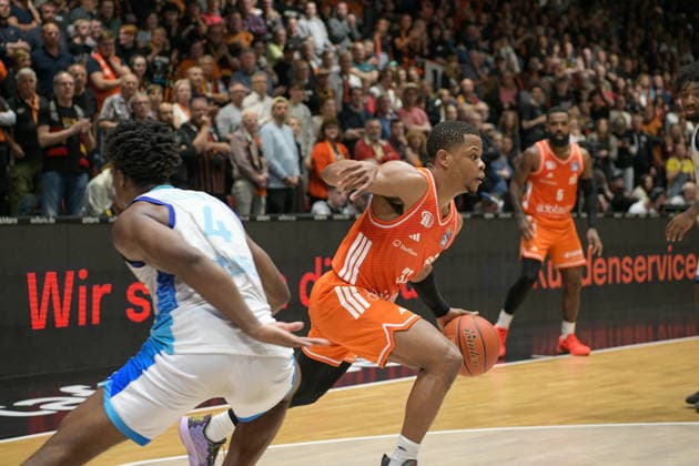 easyCredit Basketball Bundesliga, 33. Spieltag, Niners Chemnitz -Frankfurt Skyliners 07.05.2026 ab 18.30 Uhr Chemnitz, Chemnitz Arena Im Foto: Eric Washington(33) easyCredit Basketball Bundesliga, 33. Spieltag, Niners Chemnitz - Frankfurt Skyliners Chemnitz Sachsen Deutschland