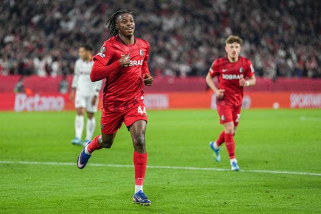UEFA Europa League: SC Freiburg vs Sporting Braga, 07.04.2026 Torjubel zum 2:0 durch Johan Manzambi (SC Freiburg, 44) UEFA Europa League: SC Freiburg vs Sporting Braga, Europa-Park-Stadion, 07.04.2026 Copyright: xBEAUTIFULxSPORTS Boscox