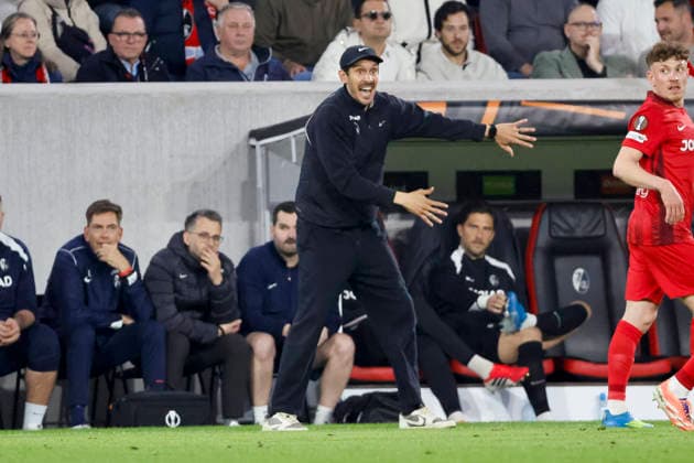 Julian Schuster (SC Freiburg, Trainer), Mimik, Gesichtsausdruck, Emotion , Deutschland, Fussball, UEFA Europa League, Halbfinale, 2025 2026, SC Freiburg vs. Sporting Braga, 07.05.2026, Freiburg im Breisgau Europa-Park Stadion Deutschland Copyright: xGrantxHubbsx