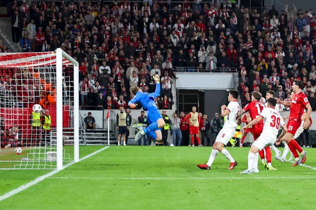 3:0 Tor fuer SC Freiburg durch Lukas Kübler, Kubler (SC Freiburg, 17) , Deutschland, Fussball, UEFA Europa League, Halbfinale, 2025 2026, SC Freiburg vs. Sporting Braga, 07.05.2026, Freiburg im Breisgau Europa-Park Stadion Deutschland Copyright: xGrantxHubbsx