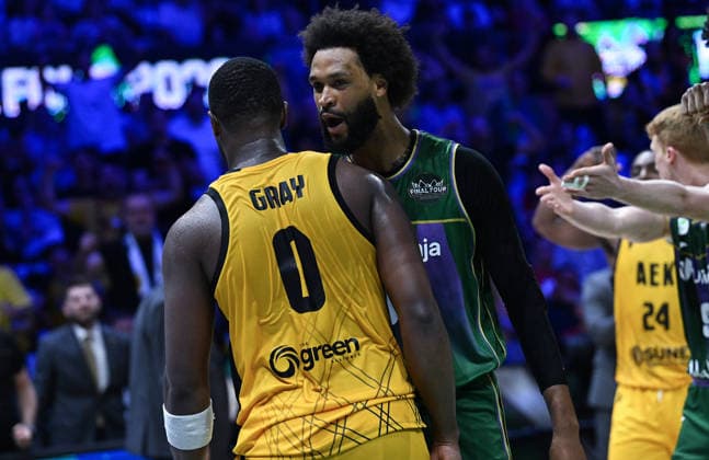 Unicaja v AEK BC - Basketball Champions League BADALONA, SPAIN - MAY 7: Unicaja player James Webb III (R) and AEK BC player RaiQuan Gray (L) in action during the Basketball Champions League Final Four semi-final match at Palau Municipal d Esports de Badalona in Badalona, Spain, on May 7, 2026. Burak Akbulut Anadolu Badalona Spain. Editorial use only. Please get in touch for any other usage.  Copyright: x2026xAnadoluxBurakxAkbulutx