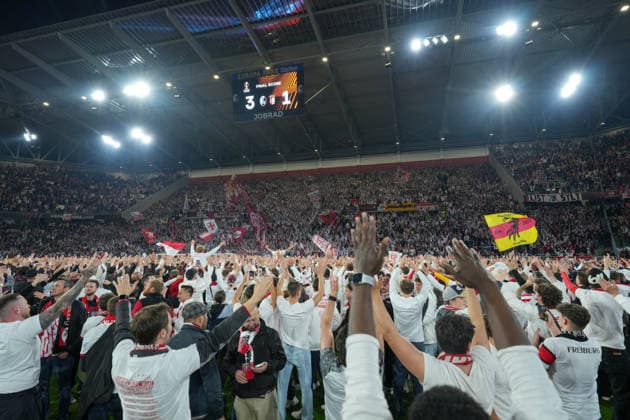 Platzsturm, Emotionen, Jubel , Deutschland, Fussball, UEFA Europa League, Halbfinale, Rückspiel, 2025 2026, SC Freiburg vs. SC Braga, 07.05.2026, Europa-Park Stadion, Freiburg Freiburg Europa-Park Stadion Baden-Württemberg Deutschland Copyright: xArnexAmbergx