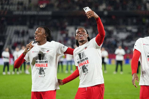 Johan Manzambi (SC Freiburg) and Cyriaque Irie (SC Freiburg) celebrate during Freiburg and Braga, UEFA Europa League Semi final, Europa-Park Stadion, Freiburg, Germany on May 7, 2026. Thor Wegner DeFodi Images. (Photo by DeFodi Images) -