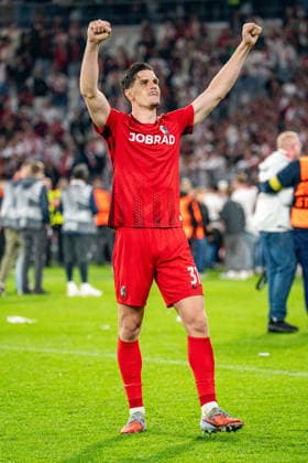 07.05.2026, xdaymx, Fussball UEFA Europa League, SC Freiburg - Sporting Braga, Igor Matanovic (Freiburg) jubelnd nach dem Spiel (DFL DFB REGULATIONS PROHIBIT ANY USE OF PHOTOGRAPHS as IMAGE SEQUENCES and or QUASI-VIDEO) Freiburg
