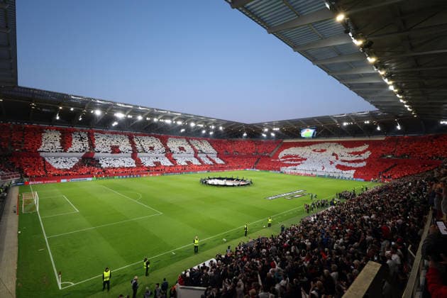 07.05.26 SC Freiburg - SC Braga Deutschland, Freiburg, 07.05.2026, Fussball, Europa League, Saison 2025 2026, Halbfinale, SC Freiburg - SC Braga: SC Freiburg Fans Choreograhie.