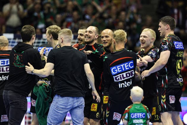 Tim Zechel (SC Magdeburg,9) und Tim Hornke (SC Magdeburg,17) - Viertelfinale Handball Machineseeker Champions League Saison 2025-2026 SC Magdeburg vs. SC Pick Szeged in der GETEC Arena in Magdeburg - Aktion,Handball,Deutschland,07.05.2026