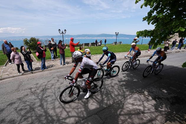 The pack rides cycles during Stage 1 of the Giro d™Italia, from Nessebar to Burgas, Bulgaria, Friday, May 8, 2026.  Copyright: xGianxMattiaxD Alberto LaPressex