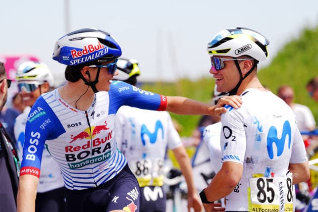 Italy™s Giulio Pellizzari of Red Bull - Bora - Hansgrohe and Italy™s Lorenzo Milesi of Movistar Team during Stage 1 of the Giro d™Italia, from Nessebar to Burgas, Bulgaria, Friday, May 8, 2026.  Copyright: xMassimoxPaolone LaPressex