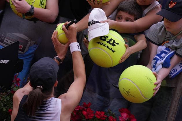 Iga Swiatek (POL) during the match between Caty Mcnally (USA) vs Iga Swiatek (POL) at the Italian Open in Rome, Friday, May 8, 2026. (Alfredo Falcone LaPresse)  Copyright: xAlfredoxFalcone LaPressex