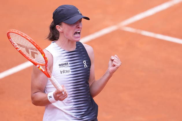 Iga Swiatek (POL) celebrates during the match between Caty Mcnally (USA) vs Iga Swiatek (POL) at the Italian Open in Rome, Friday, May 8, 2026. (Alfredo Falcone LaPresse)  Copyright: xAlfredoxFalcone LaPressex