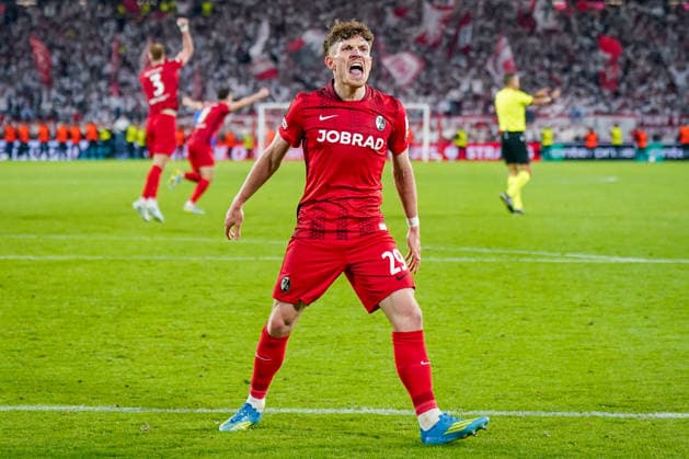 Deutschland: Fussball Europa League 2025 - 2026, Halbfinale - SC Freiburg vs Sporting Braga - Europa Park Stadion (Freiburg): Philipp Treu (SC Freiburg, 29) Freude, Emotionen, Jubel, Mimik, Gesichtsausdruck, Emotion Copyright: xJOERANxSTEINSIEKx