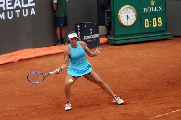 Italian Open 2026 tennis tournament ROME, ITALY - MAY 08: Turkish national tennis player Zeynep Sonmez (not seen) and 5th seed Jessica Pegula of the United States compete during their second-round match at the WTA, Tennis Damen Rome Open at the Foro Italico in Rome, Italy, on May 08, 2026. Baris Seckin Anadolu Rome Italy. Editorial use only. Please get in touch for any other usage.  Copyright: x2026xAnadoluxBarisxSeckinx