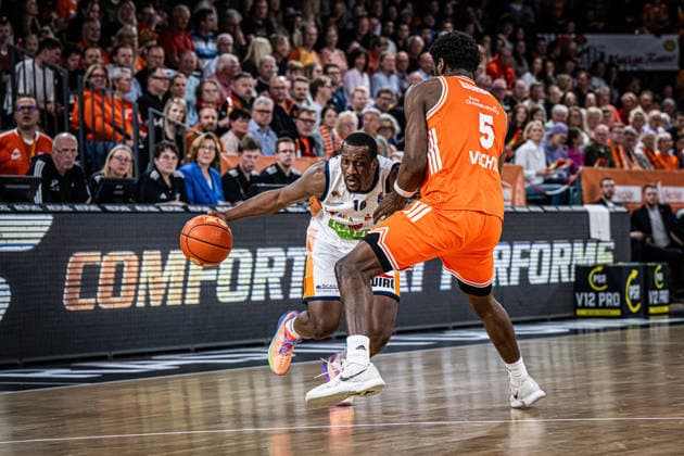 1. Basketball Bundesliga, easyCredit BBL, Saison 2025 2026, Herren, Hauptrunde, 33. Spieltag, 08.05.2026, RASTA Vechta - Rostock Seawolves Phillip Greene ( 16 - Rostock Seawolves) in Aktion Vechta RASTA Dome Niedersachsen Deutschland