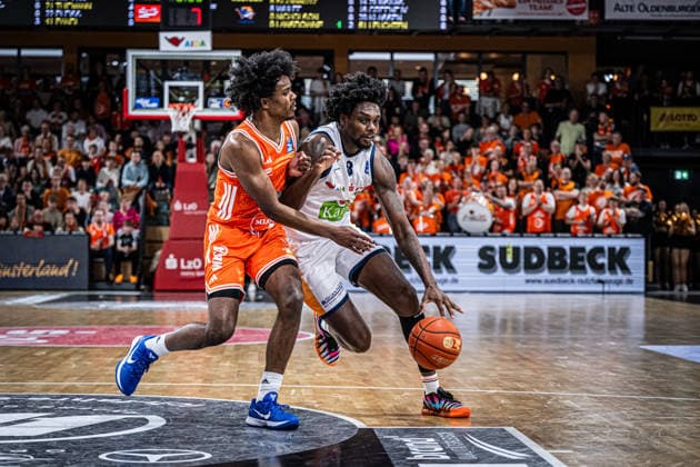 1. Basketball Bundesliga, easyCredit BBL, Saison 2025 2026, Herren, Hauptrunde, 33. Spieltag, 08.05.2026, RASTA Vechta - Rostock Seawolves Kassim Nicholson ( 8 - Rostock Seawolves) in Aktion Vechta RASTA Dome Niedersachsen Deutschland