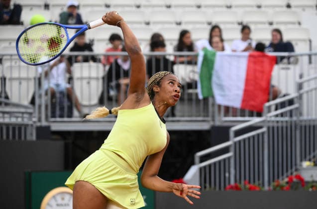 May 8, 2026, Roma: Tyra Caterina Grant of Italy in action during her women s singles match against Nikola Bartunkova of Czechia (not pictured) at the Italian Open tennis tournament in Rome, Italy, 08 May 2026. ANSA ALESSANDRO DI MEO Italian Open Tennis Tournament  - ZUMAa110 20260508_zaf_a110_122 Copyright: xAlessandroxDixMeox