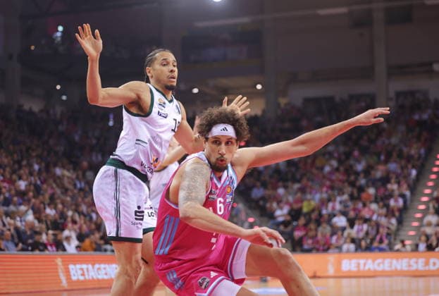 Michael Kessens Telekom Baskets Bonn vs. VET-CONCEPT Gladiators Trier 33. Speiltag - Saison 2025 26
