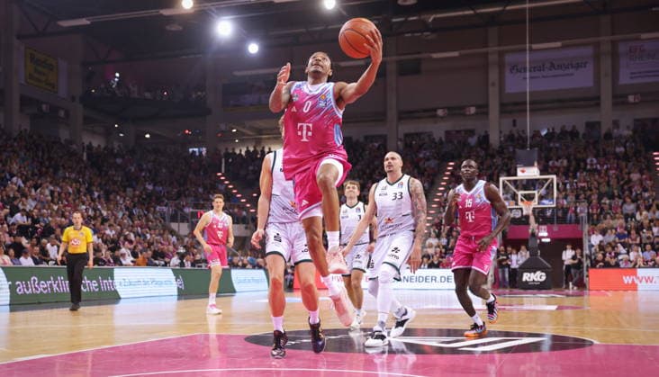 Jalen Finch Telekom Baskets Bonn vs. VET-CONCEPT Gladiators Trier 33. Speiltag - Saison 2025 26
