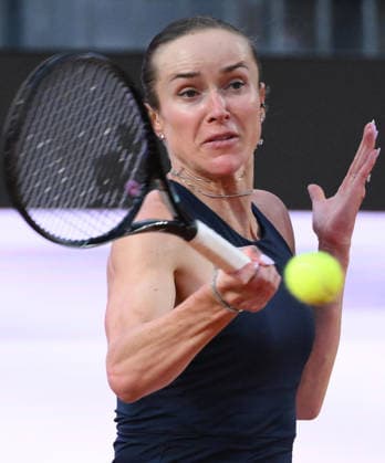 May 8, 2026, Rome: Elina Svitolina of Ukraine in action during her women s singles second round match against Noemi Basiletti of Italy (not pictured) at the Italian Open tennis tournament in Rome, Italy, 08 May 2026. ANSA ETTORE FERRARI Italian Open Tennis Tournament  - ZUMAa110 20260508_zaf_a110_129 Copyright: xEttorexFerrarix