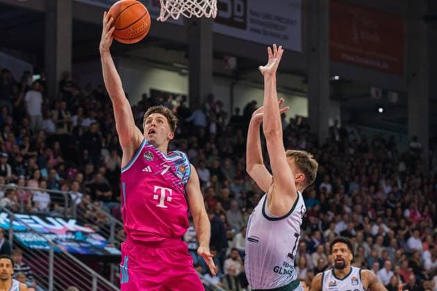 Grayson Murphy (7: Telekom Baskets Bonn) mit Zug zum Korb am 33. Spieltag der EasyCredit BBL in Bonn. 08.05.2026, Bonn, Telekom Dome