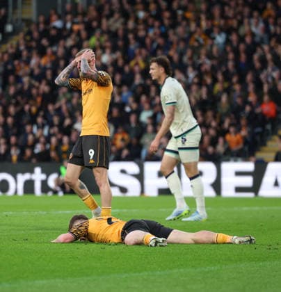 Hull City v Millwall Sky Bet Championship Joe Gelhardt of Hull City and Oliver McBurnie of Hull City rues a missed opportunity during the Sky Bet Championship Play-Off Semi-Final First Leg match at the MKM Stadium, Hull 08 05 2026 UK Newspapers OUT Copyright: xAndyxSumnerx FIL-23396-0145