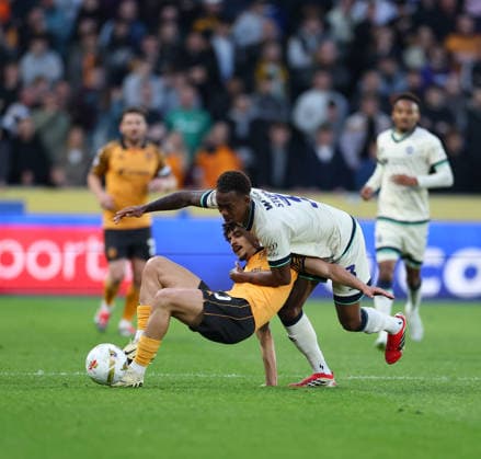 Hull City v Millwall Sky Bet Championship Mohamed Belloumi of Hull City and Zak Sturge of Millwall during the Sky Bet Championship Play-Off Semi-Final First Leg match at the MKM Stadium, Hull 08 05 2026 UK Newspapers OUT Copyright: xAndyxSumnerx FIL-23396-0148