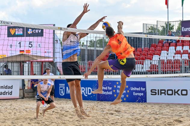 May 8, 2026, Madrid, Madrid, Spain: NATHAN MATOS of Spain and JANNIS HOPT of Germany during the men s preliminary round match (Pool C) between the German national team, Nationalteam and the Spanish national team, held at the Beach Pro Tour Futures Madrid 2026 at the Parque Deportivo Puerta de Hierro on May 8, 2026, in Madrid, Spain. Beach Pro Tour Futures Madrid 2026 (Men s) - 05.08.26 (Day Two)  - ZUMAc312 20260508_zsp_c312_037 Copyright: xOscarxManuelxSanchezx