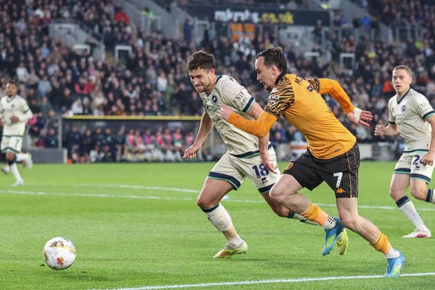 Hull City v Millwall Sky Bet Championship Liam Millar of Hull City in action during the Sky Bet Championship Play-Off Semi-Final First Leg match at the MKM Stadium, Hull 08 05 2026 UK Newspapers OUT Copyright: xDavidxGreavesx FIL-23400-0024