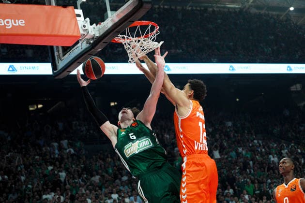 May 8, 2026, Athens, Athens, Greece: CEDI OSMAN drives the ball during the EuroLeague Playoffs Game 4 between Panathinaikos and Valencia at Telekom Center Athens in Athens, Greece on May 8, 2026. Athens Greece - ZUMAa226 20260508_zip_a226_016 Copyright: xGiorgosxArapekosx