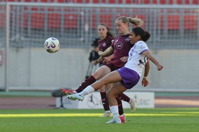 08.05.2026 - Fussball - Saison 2025 2026 - 1. Frauen - Fussball - Bundesliga - 25. Spieltag: 1. FC Nürnberg FCN ( Club ) - SGS Essen - Sportfoto Zink DaMa - xdaxmax - Luisa Guttenberger (4, 1. FC Nürnberg FCN ) Ella Touon (32, SGS Essen )
