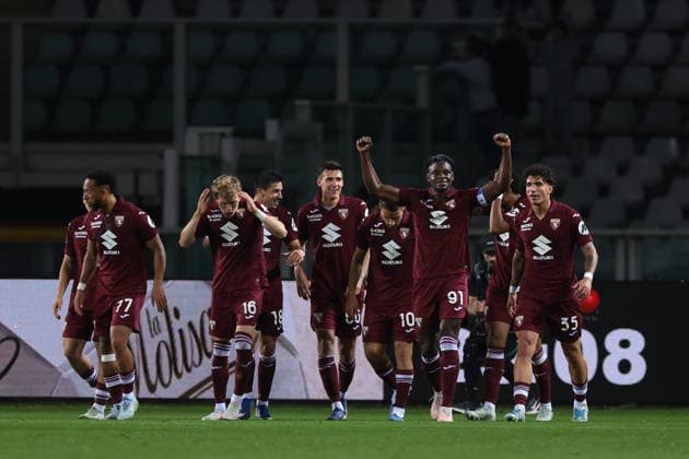 Turin, Italy, 8th May 2026. Marcus Pedersen of Torino FC celebrates with team mates after scoring to give the side a 2-1 lead during the Torino vs Sassuolo Serie A match at Stadio Grande Torino, Turin. Picture credit should read: Jonathan Moscrop Sportimage EDITORIAL USE ONLY. No use with unauthorised audio, video, data, fixture lists, club league logos or live services. Online in-match use limited to 120 images, no video emulation. No use in betting, games or single club league player publications. SPI_038_JM_TORO_SASSUOLO SPI-4758-0038