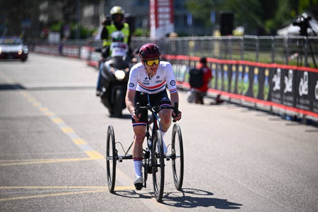 UCI Para Cycling Road World Cup: Round 3 Picture by Olly Hassell SWpix.com - 09 05 2026 - Cycling - UCI Para Cycling Road World Cup: Round 3 - Pescara, Abruzzo, Italy - Men T2 Road Race - Calum O Neill (Great Britain) Wins the Men T2 Road Race Copyright: x xSWpix.comx(t axPhotographyxHubxLtd)xOllyxHassell SWpix.comx SWP-3030-14041
