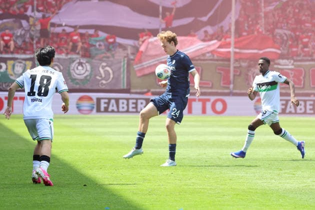 09.05.2026, xrekx, Fussball 2.Bundesliga, VfL Bochum - Hannover 96 v.l. Mats Pannewig (VfL Bochum) (DFL DFB REGULATIONS PROHIBIT ANY USE OF PHOTOGRAPHS as IMAGE SEQUENCES and or QUASI-VIDEO) Bochum