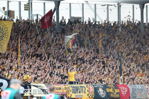 Braunschweig vs Dresden, 2. BL Braunschweig, 09.05.2026, Fußball, Herren, 2. BL, Saison 2025 2026, Eintracht Braunschweig vs. FC Dynamo Dresden: Dynamo Dresden Fanblock (DFL DFB REGULATIONS PROHIBIT ANY USE OF PHOTOGRAPHS as IMAGE SEQUENCES and or QUASI-VIDEO) Stadion an der Hamburger Straße Niedersachsen Deutschland