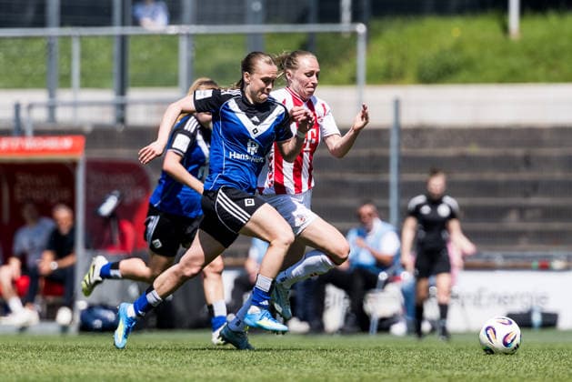 Google Pixel Frauen-Bundesliga, 1. FC Köln - Hamburger SV; 09.05.2026 Zweikampf Annaleen Böhler (Hamburger SV, 6), Pauline Bremer (1. FC Köln, 11) Google Pixel Frauen-Bundesliga, 1. FC Köln - Hamburger SV, Köln, Franz-Kremer-Stadion am 09.05.2026 DFB REGULATIONS PROHIBIT ANY USE OF PHOTOGRAPHS AS IMAGE SEQUENCES AND OR QUASI-VIDEO. Copyright: xBEAUTIFULxSPORTS Wunderlx