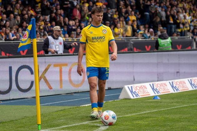 Deutschland: Fussball, 2. Bundesliga, 33. Spieltag 2025 26, Eintracht Braunschweig - Dynamo Dresden am 09.05. in Braunschweig, Eintracht-Stadion: Max Marie (Eintracht Braunschweig 15)