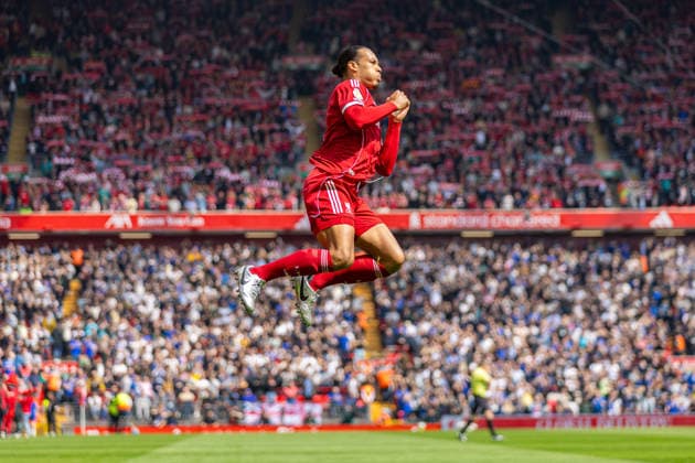 Football - FA Premier League - Liverpool FC v Chelsea FC LIVERPOOL, ENGLAND - Saturday, May 9, 2026: Liverpool s captain Virgil van Dijk before the FA Premier League match between Liverpool FC and Chelsea FC at Anfield. (Photo by David Rawcliffe Propaganda) LIVERPOOL Anfield MERSEYSIDE ENGLAND  Copyright: xDavidxRawcliffex P2026-05-09-Liverpool_Chelsea-25