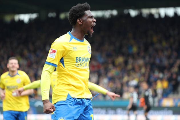 Braunschweig vs Dresden, 2. BL Braunschweig, 09.05.2026, Fußball, Herren, 2. BL, Saison 2025 2026, Eintracht Braunschweig vs. FC Dynamo Dresden: Faride Alidou (Eintracht Braunschweig) jubelt nach seinem Tor zum 2:0 (DFL DFB REGULATIONS PROHIBIT ANY USE OF PHOTOGRAPHS as IMAGE SEQUENCES and or QUASI-VIDEO) Stadion an der Hamburger Straße Niedersachsen Deutschland