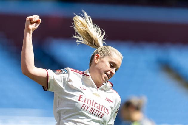 Aston Villa Women v Arsenal Women FC, Women s Super League GOAL scores 3-0 Arsenal Women forward Alessia Russo (23) scores and celebrates during the Women s Super League match between Aston Villa Women and Arsenal Women FC at Villa Park, Birmingham, UK on 9 May 2026. Birmingham Villa Park West Midlands UK Editorial use only DataCo restrictions apply See www.football-dataco.com , Copyright: xManjitxNarotrax PSI-24225-0015