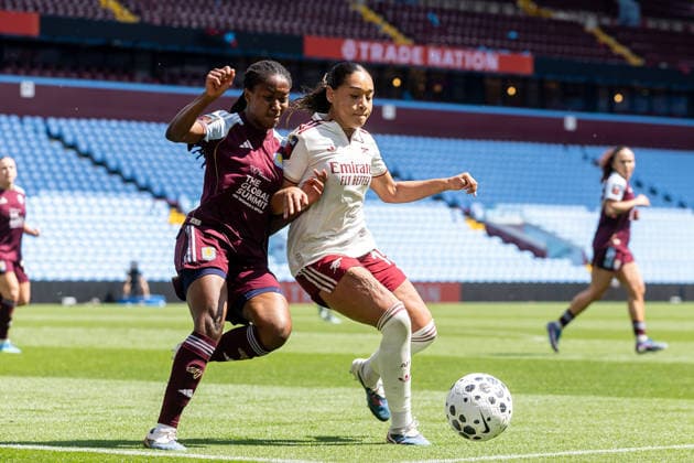Aston Villa Women v Arsenal Women FC, Women s Super League Aston Villa Women midfielder Oriane Jean-Francois (6) battles for possession during the Women s Super League match between Aston Villa Women and Arsenal Women FC at Villa Park, Birmingham, UK on 9 May 2026. Birmingham Villa Park West Midlands UK Editorial use only DataCo restrictions apply See www.football-dataco.com , Copyright: xManjitxNarotrax PSI-24225-0018