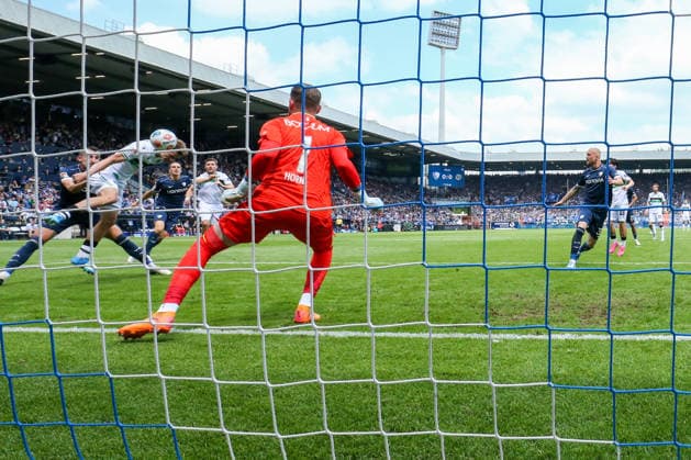 Bochum, Germany, 09.05.26, Tor zum 0:1 durch Maik Nawrocki (Hannover 96) während des Spiels der 2. Bundesliga zwischen VfL Bochum - Hannover 96 im Vonovia Ruhrstadion in Bochum. (Photo by Joachim Bywaletz) DFB DFL REGULATIONS PROHIBIT ANY USE OF PHOTOGRAPHS AS IMAGE SEQUENCES AND OR QUASI-VIDEO.