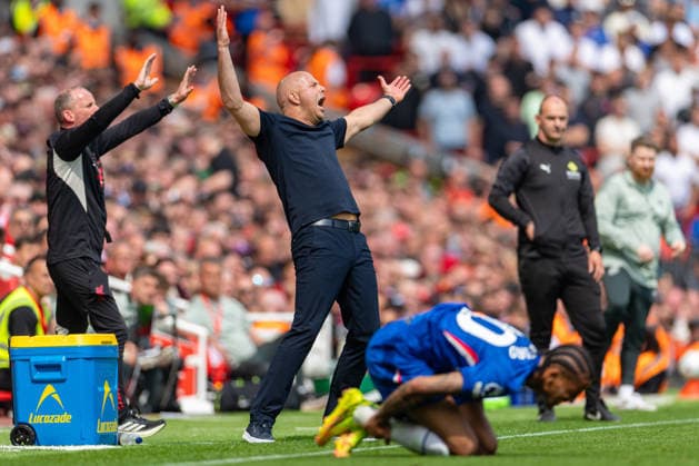 Football - FA Premier League - Liverpool FC v Chelsea FC LIVERPOOL, ENGLAND - Saturday, May 9, 2026: Liverpool s head coach Arne Slot reacts during the FA Premier League match between Liverpool FC and Chelsea FC at Anfield. (Photo by David Rawcliffe Propaganda) LIVERPOOL Anfield MERSEYSIDE ENGLAND  Copyright: xDavidxRawcliffex P2026-05-09-Liverpool_Chelsea-93