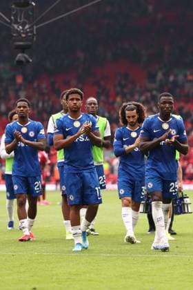 Chelsea players applaud the fans. Liverpool v Chelsea, Premier League, Football, Anfield, Liverpool , UK - 09 May 2026Liverpool Anfield United Kingdom EDITORIAL USE ONLY No use with unauthorised audio, video, data, fixture lists, club league logos or live services. Online in-match use limited to 120 images, no video emulation. No use in betting, games or single club league player publications.  Copyright: xRyanxBrowne Shutterstockx 16861683dd