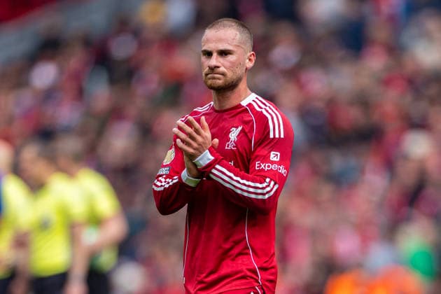 Football - FA Premier League - Liverpool FC v Chelsea FC LIVERPOOL, ENGLAND - Saturday, May 9, 2026: Liverpool s Alexis Mac Allister applauds the supporters after the FA Premier League match between Liverpool FC and Chelsea FC at Anfield. The game ended 1-1. (Photo by David Rawcliffe Propaganda) LIVERPOOL Anfield MERSEYSIDE ENGLAND  Copyright: xDavidxRawcliffex P2026-05-09-Liverpool_Chelsea-99