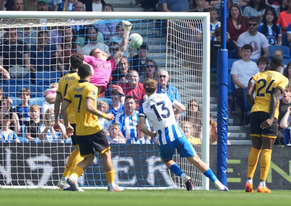 Brighton and Hove Albion v Wolverhampton, Premier League, Football, Amex Stadium, Brighton, UK - 09 May 2026 GOAL 1-0. Jack Hinshelwood of Brighton scores the opening goal for Brighton within the first minutes of the game. Brighton Amex Stadium Brighton UK, UK NEWSPAPERS OUT Copyright: xSeanxRyanx
