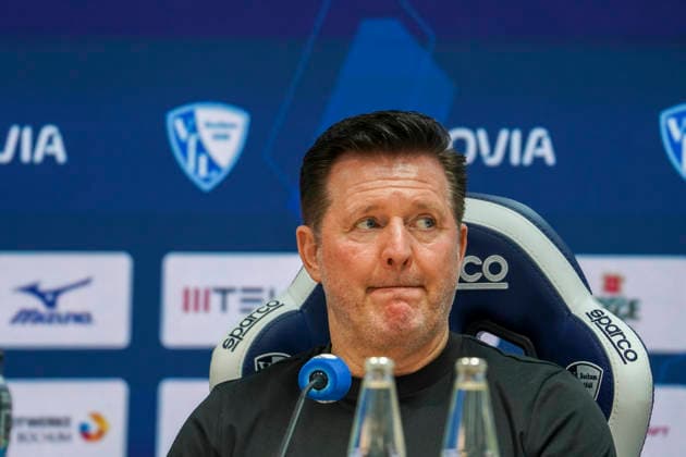 Deutschland: Fussball 2.Bundesliga 2025 2026, 33. Spieltag - VfL Bochum vs Hannover 96 - Vonovia Ruhrstadion (Bochum): Pressekonferenz, Medien Christian Titz (Trainer Hannover 96) Bochum