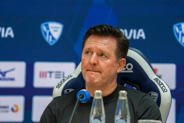Deutschland: Fussball 2.Bundesliga 2025 2026, 33. Spieltag - VfL Bochum vs Hannover 96 - Vonovia Ruhrstadion (Bochum): Pressekonferenz, Medien Christian Titz (Trainer Hannover 96) Bochum