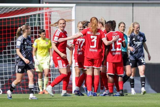 09.05.2026, xgrfx, Fussball Google Pixel Frauen-Bundesliga, FC Bayern Muenchen - Eintracht Frankfurt v.l. Tor, Arianna Caruso zum 1:0 (FC Bayern München) (DFL DFB REGULATIONS PROHIBIT ANY USE OF PHOTOGRAPHS as IMAGE SEQUENCES and or QUASI-VIDEO) Muenchen