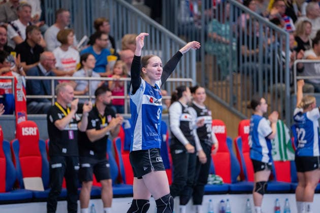 HSG Blomberg-Lippe (GER) vs. Thueringer HC (GER) Handball, 1. Handball Bundesliga Frauen, Halbfinale, Spiel 3, 9.5.2026, Saision 2025 2026, Blomberg Nieke Kuehne (HSG Blomberg-Lippe, 09) motiviert ihre Mitspielerinnen Blomberg Sporthalle an der Ulmenallee Deutschland
